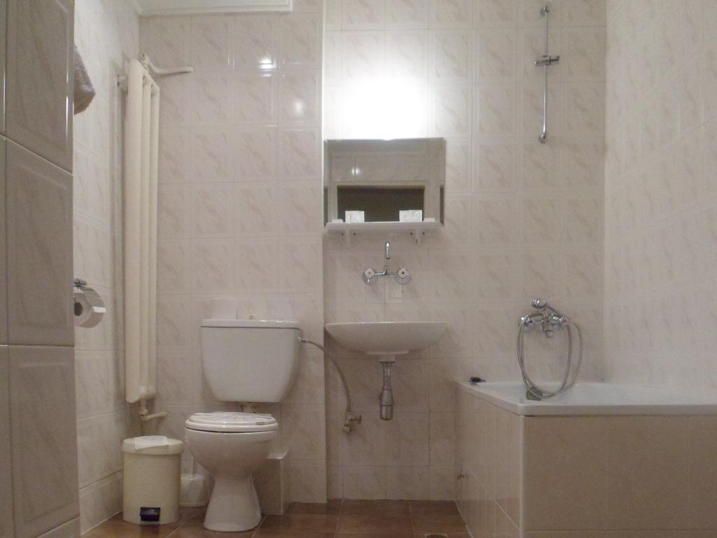 Hotel Of Bulgarian Academy Of Sciences ソフィア 部屋 写真