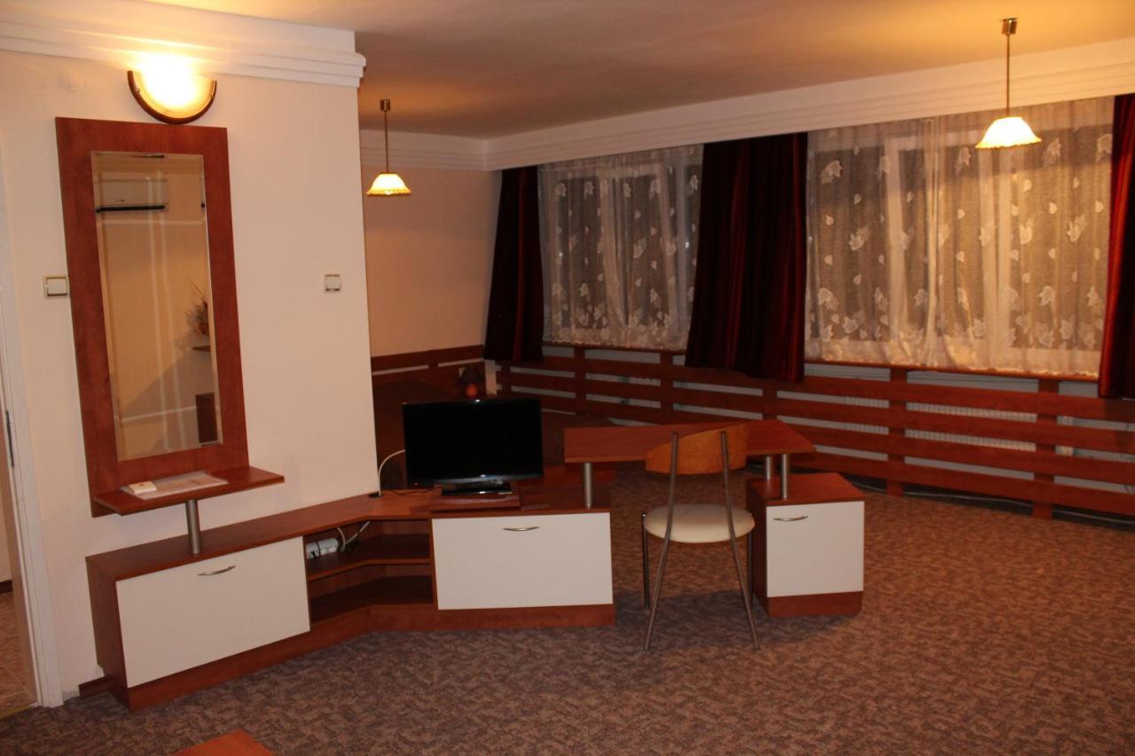 Hotel Of Bulgarian Academy Of Sciences ソフィア エクステリア 写真